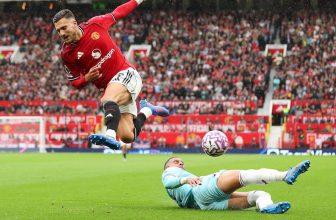 Diogo Dalot, Luke Shaw to blame for Burnley equaliser: Gary Cahill – Man United News And Transfer News