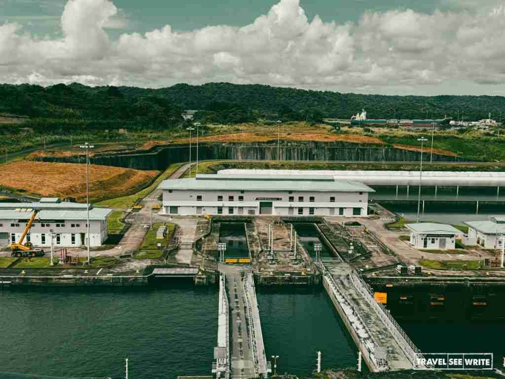 How Panama Canal Locks Work