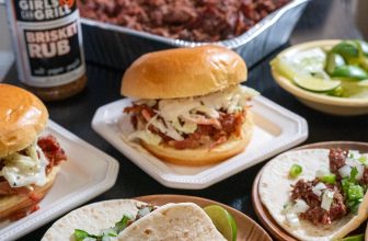 How to Cook BBQ Meals for Large Groups