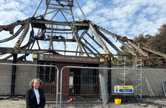 Church of Scotland moderator mourns with congregation of destroyed St Mungo’s