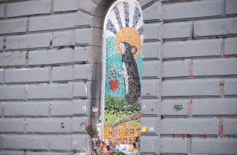 St. Rat, An Artistic Critique