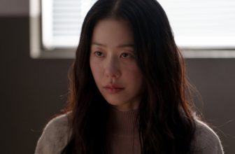 Go Hyun Jung Transforms Into Chilling Serial Killer With Unsettling Grace In “Queen Mantis”