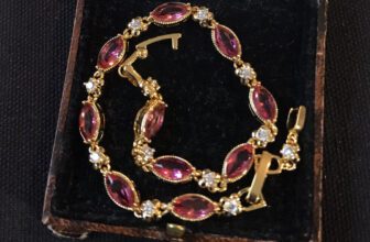 Vintage Style Jewellery Red Gemstones And Zircons Bracelet 18K Gold Plated