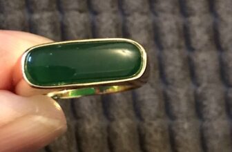 Vintage Style Jewellery Green Gemstone Ring 18K Gold Plated