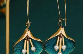 Vintage Faux Pearl Decor Flower Drop Earrings Beautiful Design Women’s Jewellery