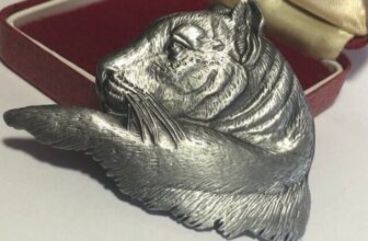Large Vintage Style SILVER TIGER BROOCH Pendant Shawl Pin Jewellery Art Deco