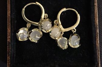Vintage Style Jewellery White Crystal Earrings 18K Gold Plated