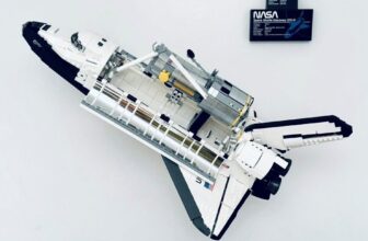 Adjustable Wall Mount for LEGO Icons NASA Space Shuttle Discovery 10283 (Black)