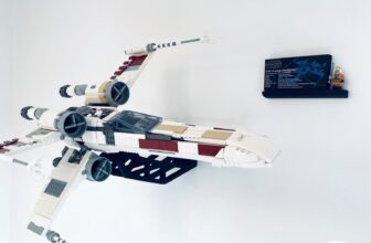 Adjustable Wall Mount for LEGO UCS X-wing Starfighter 75355 (Black)