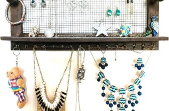 B & Z Rustic Jewellery Organizer- Wall Mount Holder with Bracelet Rod & 16 Hooks