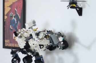 Wall Mount for Lego 42158 Mars Rover Perseverance Nasa Gecko bricks