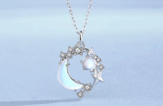 Crescent Moon Moonstone Crystals Necklace Pendant 925 Sterling Silver Women Gift