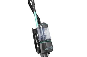 Shark Corded Upright Vacuum, Anti-Hair Wrap [NZ690UK] Lift-Away, DuoClean