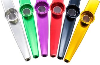 6 Pack, Multipack Metal Kazoos Musical Instruments with 12 Flute Membranes UK…