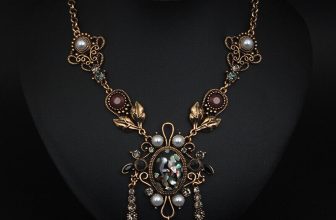 Bohemia Vintage Women Statement Long Chain Pendant Necklace Jewelry Banquet Prom