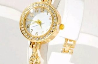 Womens quartz luxury rhinestone decor bracelet watch