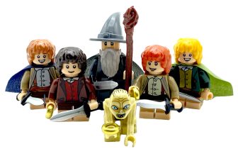 Gandalf The Grey Mini Figure Hobbit Set Lord of the Rings Hobbits Movie LOTR