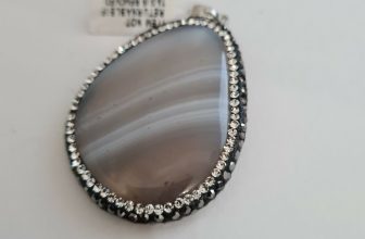 Beautiful 99ct Silver Agate & Crystal Pendant set in Sterling Silver
