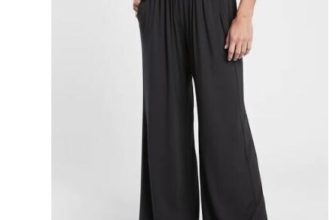 Athleta Black Soft Yoga Studio Wide Leg Pants Small