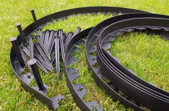 10 Metre FLEXIBLE GARDEN BORDER GRASS LAWN PATH EDGING WITH PLASTIC PEGS Black