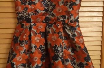 Lovely Girls Dress By Yumi (Size 7-8 years)