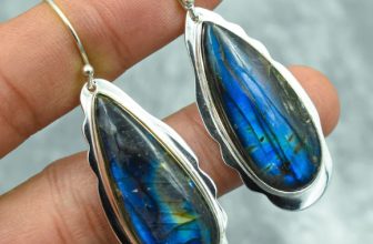 Labradorite Earring 925 Sterling Silver Pear Gemstone Beautiful Earring MK*