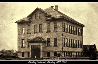 List of graduates by last name. Akeley MN School.
