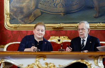 Angelobung Bundesministerin Korinna Schumann