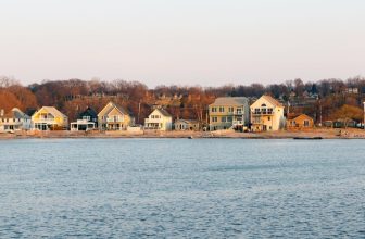 New York bill proposes annual flood insurance notices in Lake Ontario communities