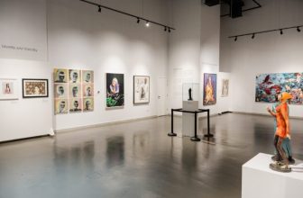 Hala Badri Visits Shifting Gazes Exhibition – Dubai Blog