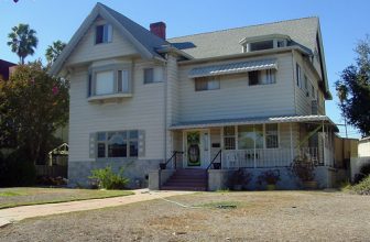 33a – Graves Residence – 2047 S Harvard Blvd