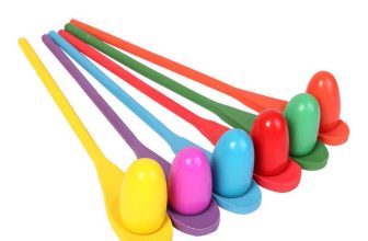 Easter Egg and Spoon Race Game Fun Game for Outdoor Game Partiee Outing