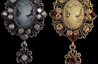 Brooch Pin Cameo Gem Antique Look Rhinestone Vintage Traditional Costume Jewelry