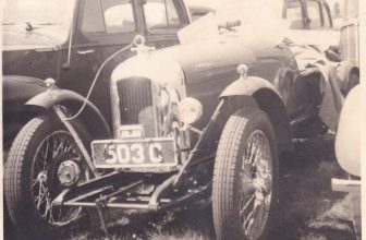 AMILCAR FRONT SIDE VIEW, IN CAR PARK, 1950,S PHOTOGRAPH.