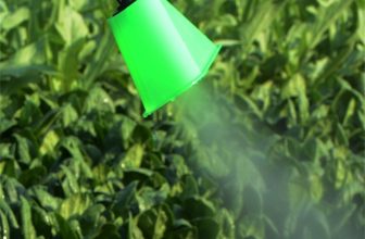 Musical Instruments Sprayer Windproof Sprayer Cover Horn-shaped 23×7.2x13cm