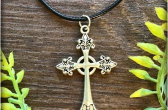 NEW Silver Tone Goth Gothic Vintage Style Ancient Cross Symbol Bohemian Necklace