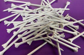 40 x Evolve Golf Epoch White 70mm length golf tees