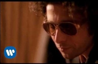 Andrés Calamaro – Flaca (Videoclip Oficial)