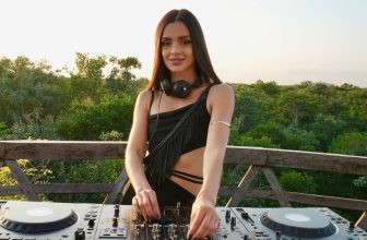 Korolova @ Tulum (Mexico) [Melodic Techno & Progressive House Mix]