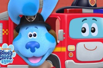 Blue Skidoos to Meet a Fire Truck! + Mail Time 🚒 | Blue’s Clues & You!