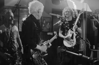 The Black Moods – Roadhouse Blues (ft. Robby Krieger of The Doors & Diamante) [Extended Version]