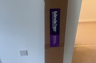 Black wooden blinds from Blinds2Go – opened but unused. 110cmW to 170cmL.