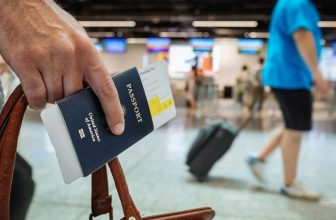 7 easy ways to protect your credit cards while traveling