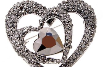 Heart Brooch Vintage Look Silver Plated Stunning High End Design Broach Pin U8