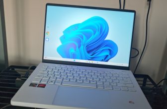 ASUS ROG Zephyrus G14 Ryzen 7 6800HS Radeon 6800S 16GB RAM 1TB SSD