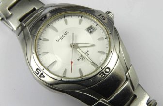 Pulsar YT57-X017 Men’s Sports Divers Watch – 100m