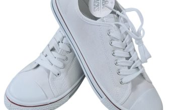 Urban Jacks Baltimore Plimsolls  Canvas Pumps  Trainers Canvas Shoe Size 6 White