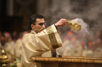 PHOTOS: Holy Saturday Easter Vigil at St. Peter’s Basilica