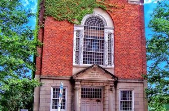 Hartford Connecticut –   Congregation  Ados Israel Synagogue  – 215 Pear Street – Orthodox  Oldest