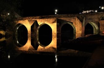 Elvet Bridge, River Wear, City Of Durham, County Durham, England.